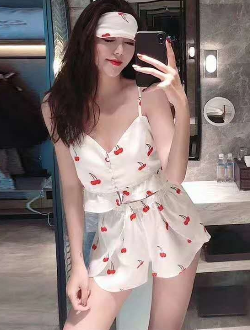 体验了狼友介绍的刚下海的粉蝴蝶